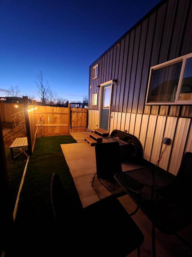 Tiny Home Hot Tub Colorado City Екстериор снимка